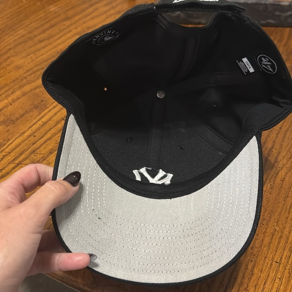 NY Yankees hat - Picture 4 of 4